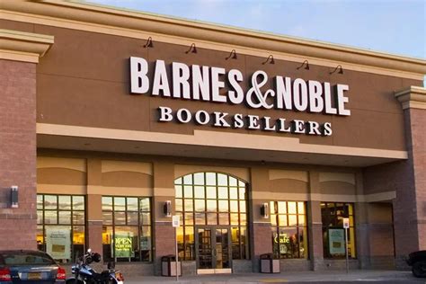 can you return books to barnes and noble if you purchased them online?